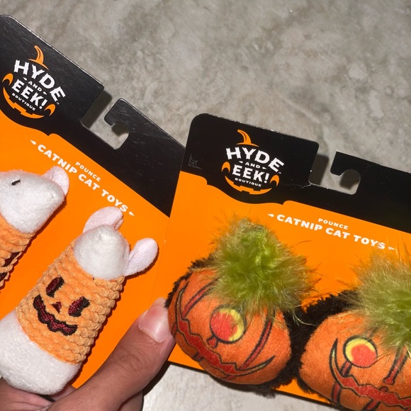 Catnip Cat Toy Bundle - Picture 2 of 3